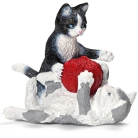 Schleich Spielfigur Katzenjungen mit Wollknäuel
